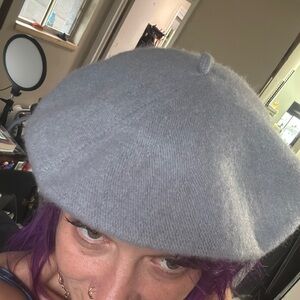 Elegant Gray Beret